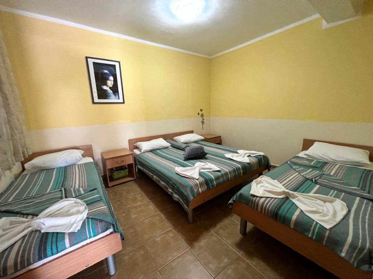 Apartments Brnjada Sutomore Ruang foto