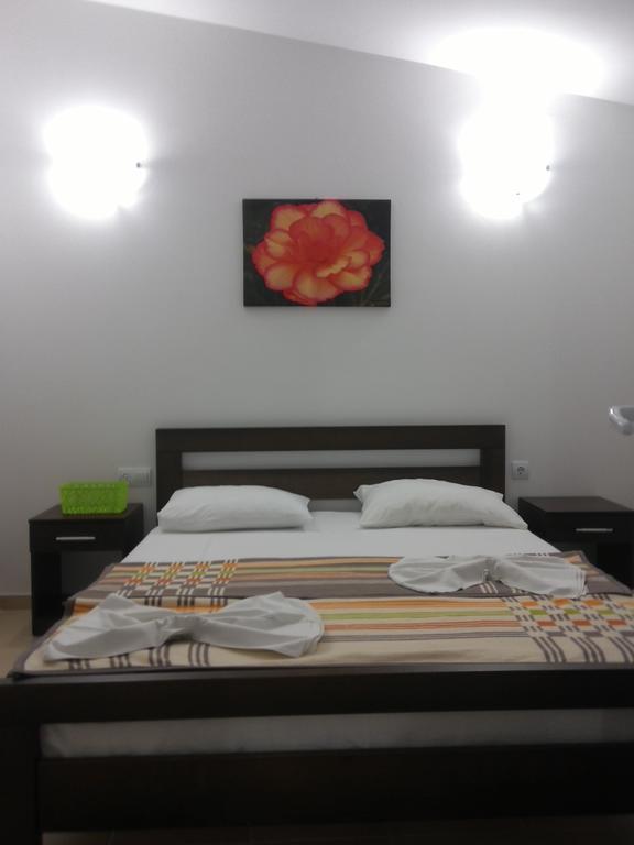 Apartments Brnjada Sutomore Bagian luar foto