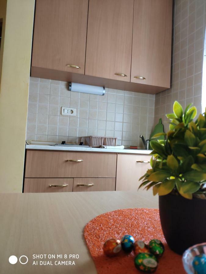 Apartments Brnjada Sutomore Bagian luar foto