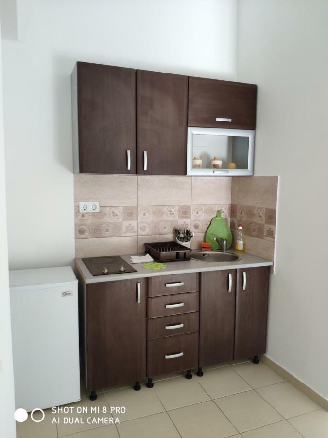 Apartments Brnjada Sutomore Bagian luar foto
